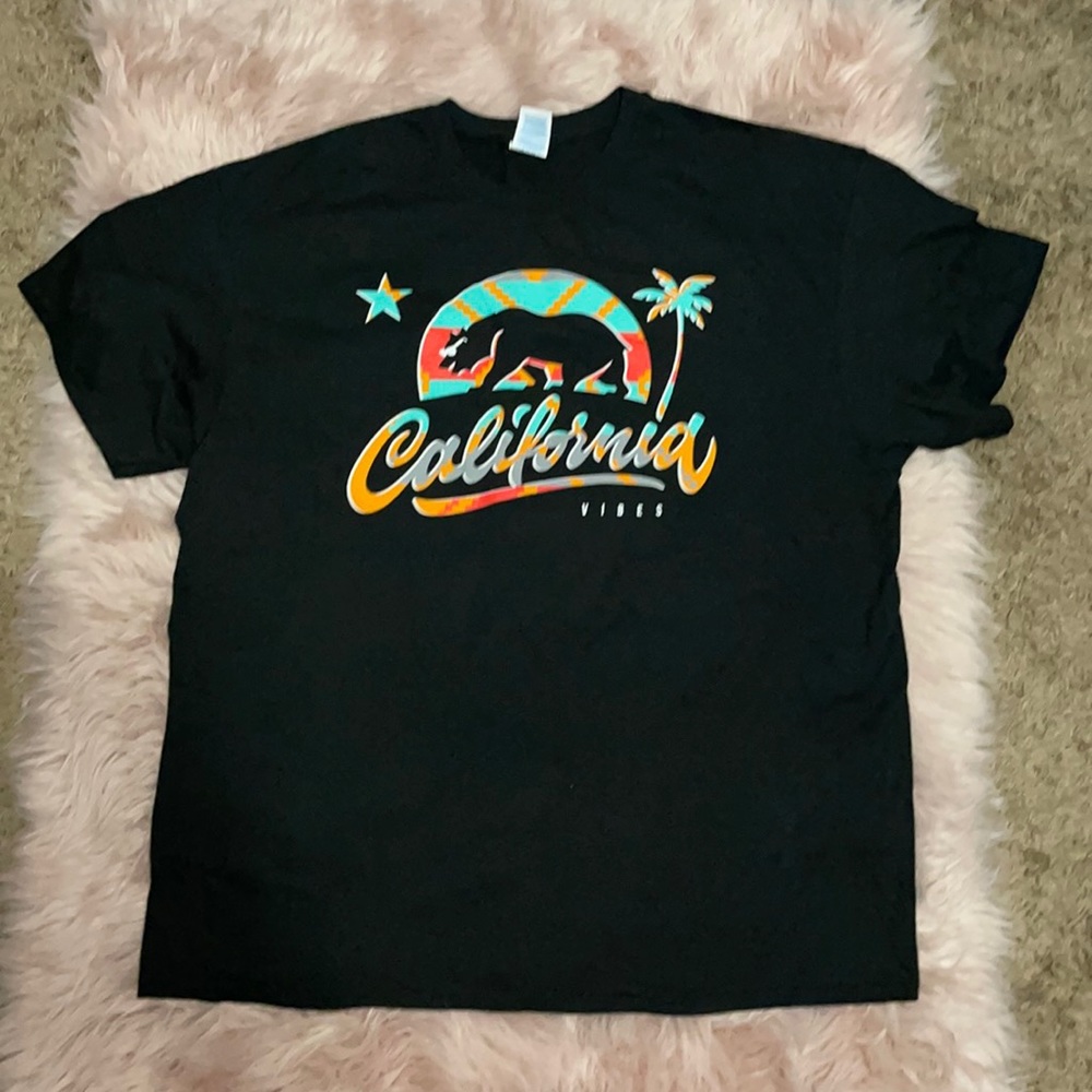 🔆4/$15🔆 women’s shirt